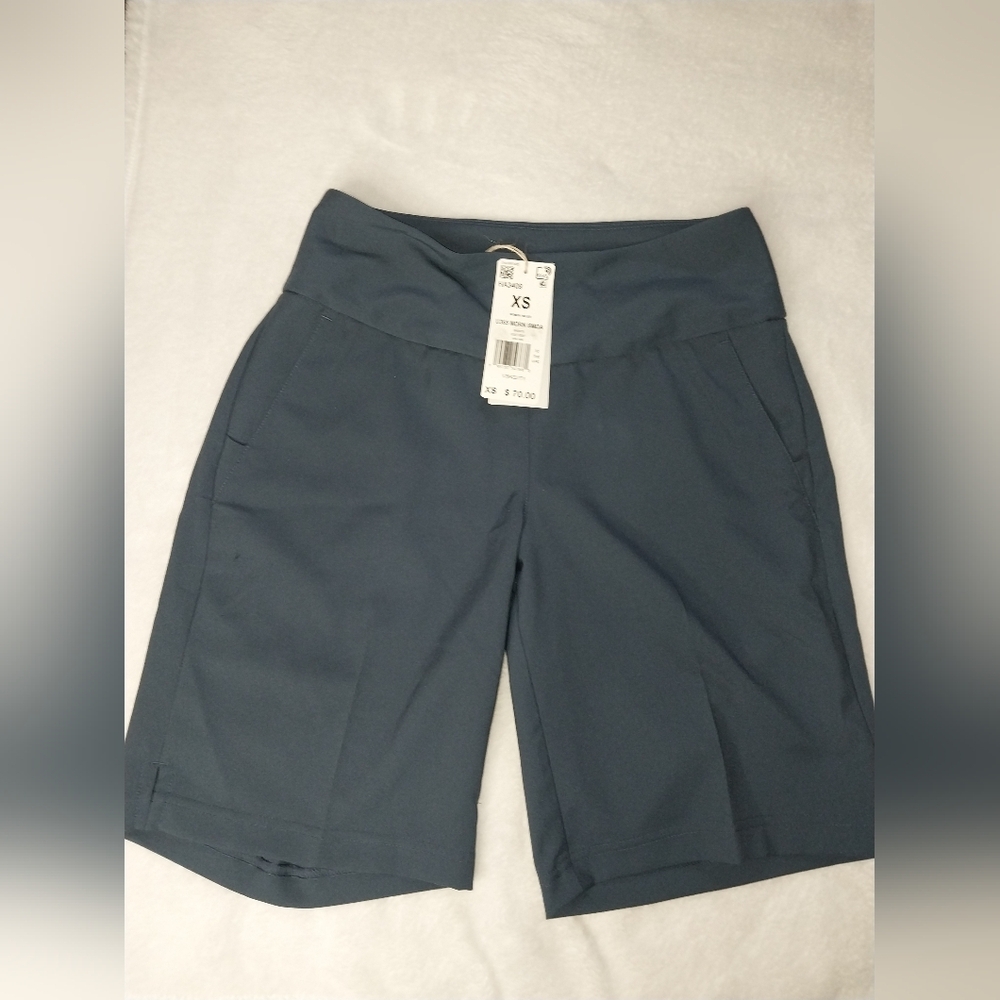 Adidas Bermuda shorts Size xs NWT